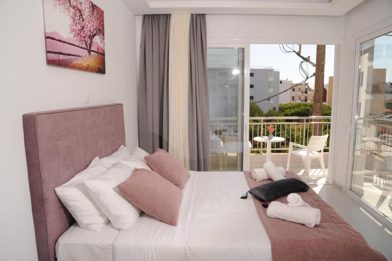 Apartment In A Great Location! Welcome To Crete! Hersonissos (Crete)